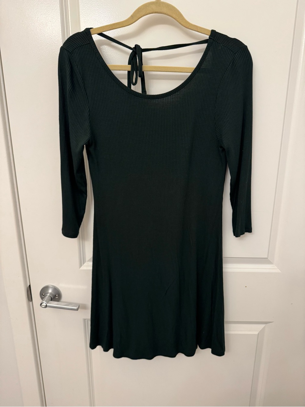 Forever 21 Dark Green Ribbed Scoop-Back Long Sleeve Dress